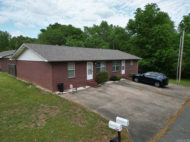 401 & 403 N Conway, Heber Springs, AR 72543