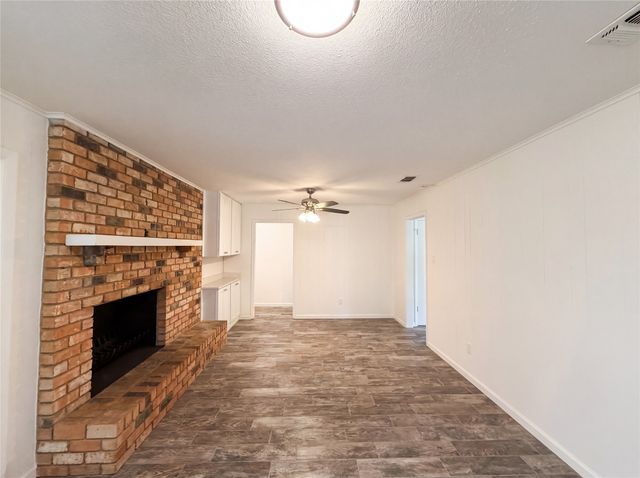 7928 Ella Young Drive, Lakeside, TX 76135