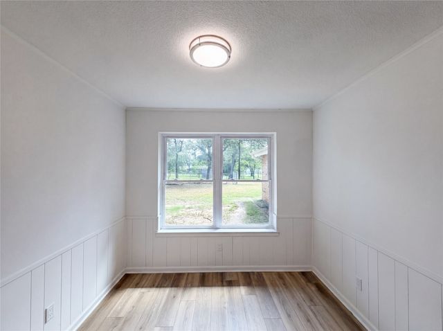 7928 Ella Young Drive, Lakeside, TX 76135