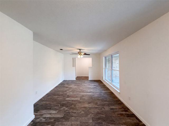 7928 Ella Young Drive, Lakeside, TX 76135
