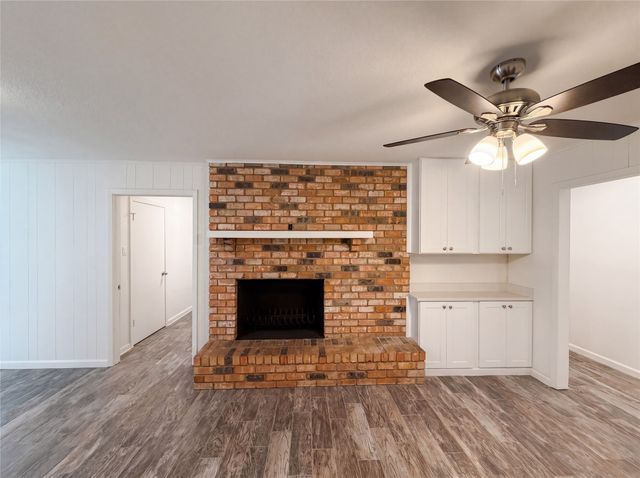 7928 Ella Young Drive, Lakeside, TX 76135