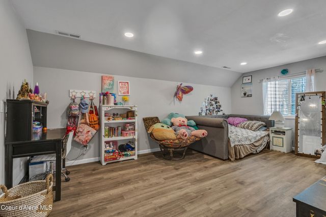 2130 E Bellamy RD, Athol, ID 83801
