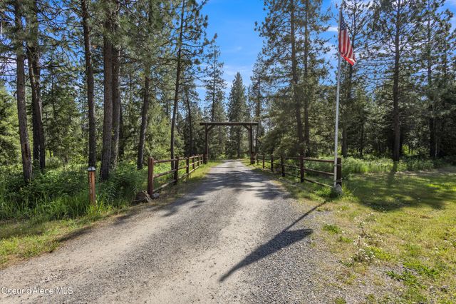 2130 E Bellamy RD, Athol, ID 83801