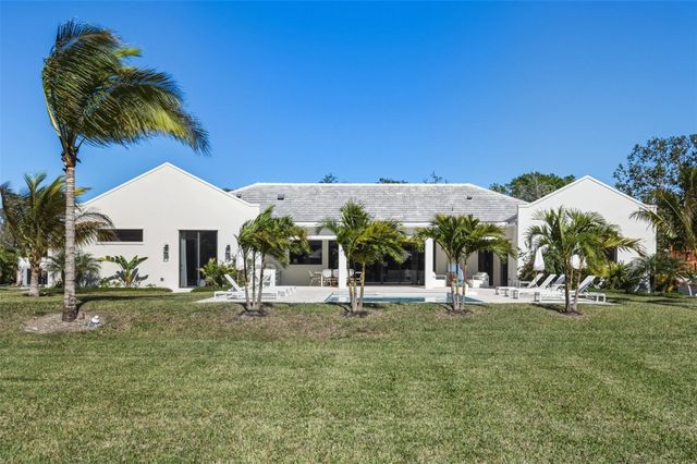 9120 Mockingbird Trail, Jupiter, FL 33478