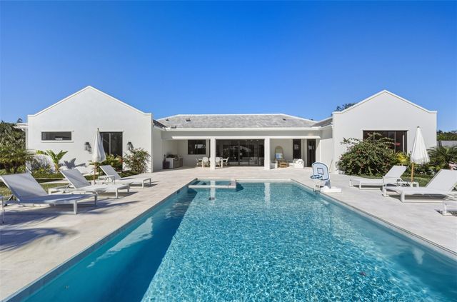 9120 Mockingbird Trail, Jupiter, FL 33478