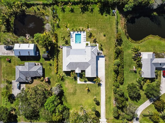 9120 Mockingbird Trail, Jupiter, FL 33478