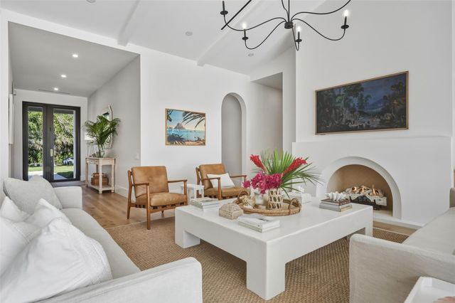 9120 Mockingbird Trail, Jupiter, FL 33478