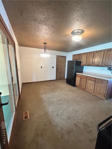 6821 Ginger Avenue, Enon Vlg, OH 45323