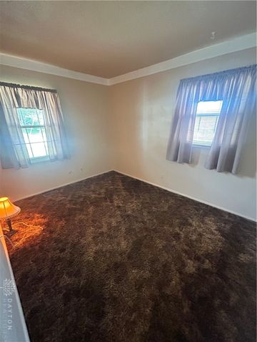 6821 Ginger Avenue, Enon Vlg, OH 45323