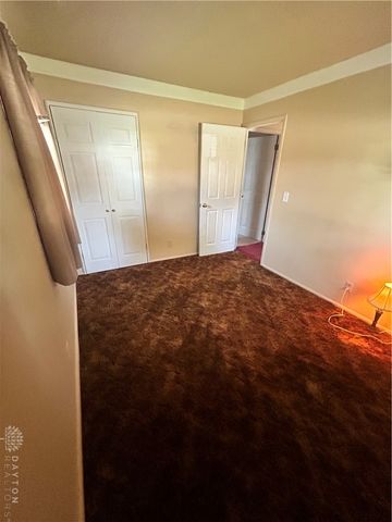 6821 Ginger Avenue, Enon Vlg, OH 45323