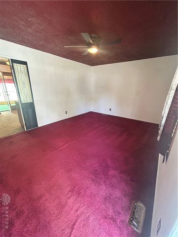 6821 Ginger Avenue, Enon Vlg, OH 45323