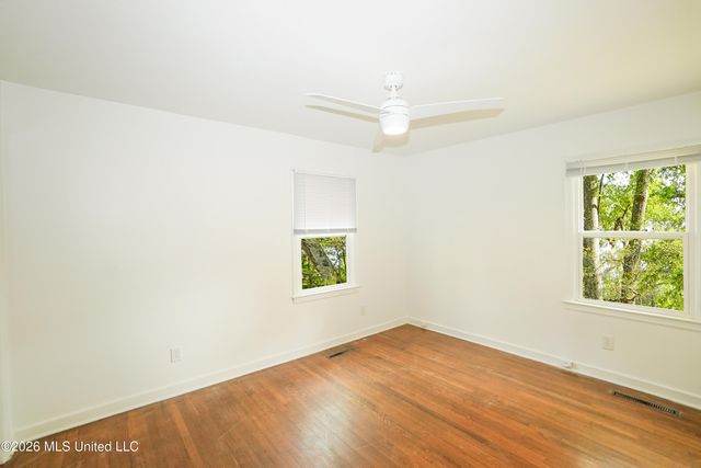 1923 Cherokee Drive, Jackson, MS 39211