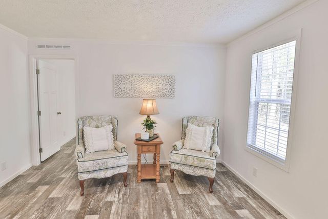 1020 Universal Circle, Saint Stephen, SC 29479