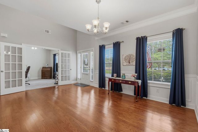 182 Raven Falls Lane, Simpsonville, SC 29681