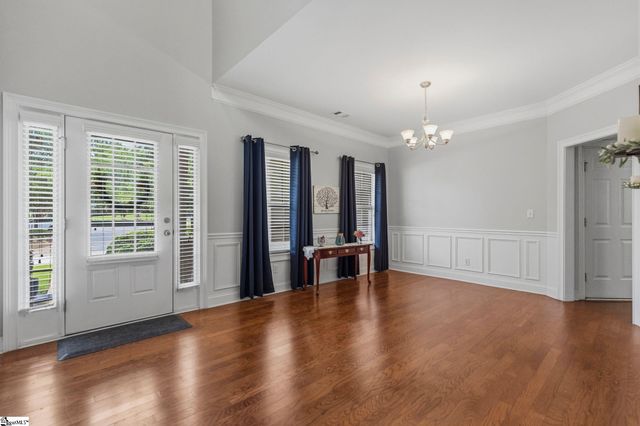 182 Raven Falls Lane, Simpsonville, SC 29681