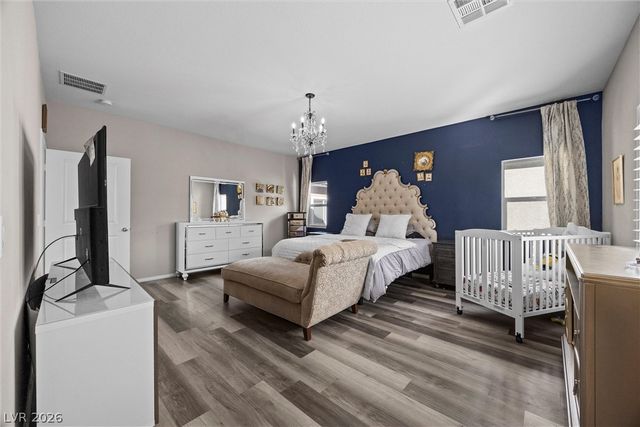 10195 Sunny Peak Court, Las Vegas, NV 89148