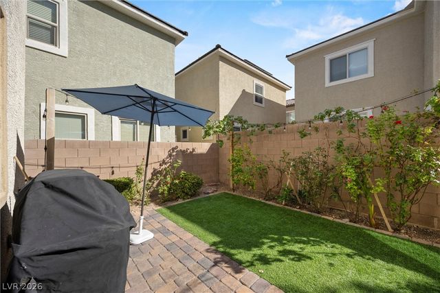 10195 Sunny Peak Court, Las Vegas, NV 89148