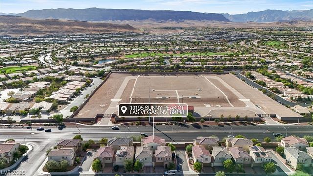 10195 Sunny Peak Court, Las Vegas, NV 89148