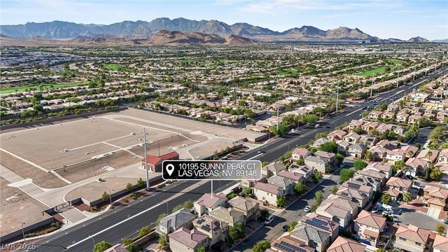 10195 Sunny Peak Court, Las Vegas, NV 89148
