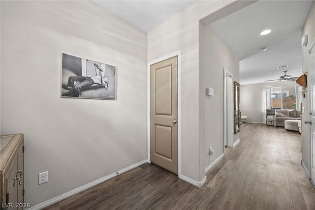 10195 Sunny Peak Court, Las Vegas, NV 89148