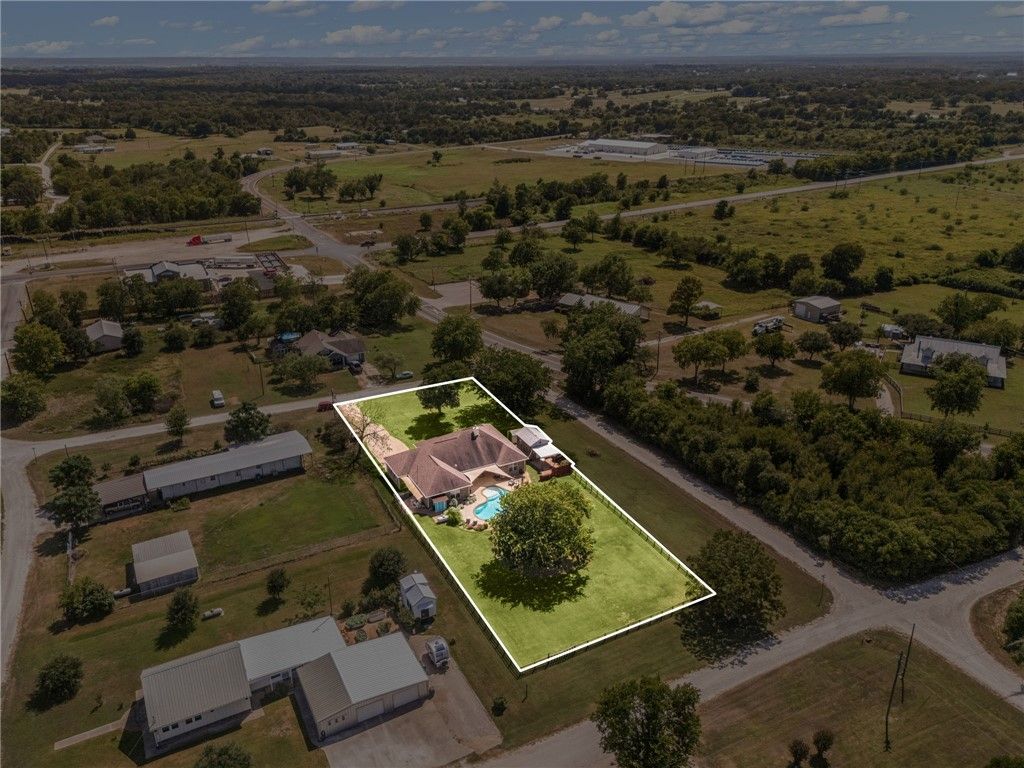 22209 Pierce Street, Navasota, TX 77868 — photo 2