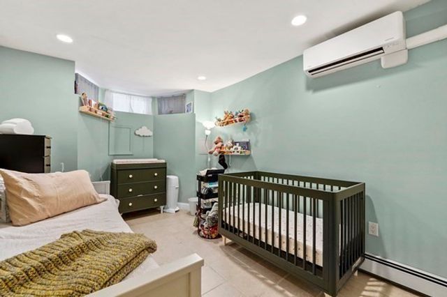 13 Telegraph St 1, Boston, MA 02127