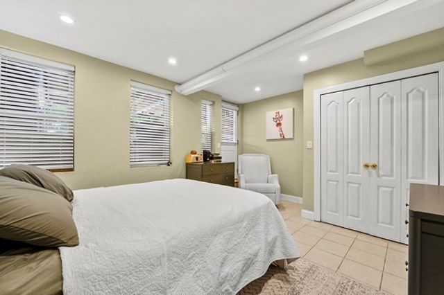 13 Telegraph St 1, Boston, MA 02127