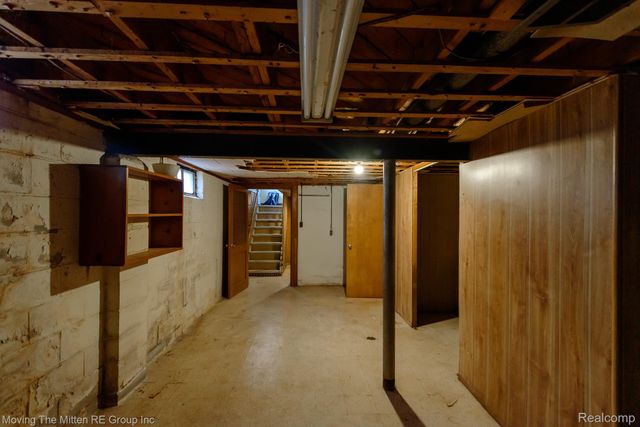 26396 Pennie Street, Dearborn Heights, MI 48125