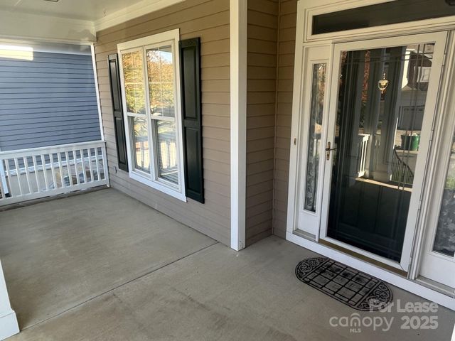 3044 Parker Green Trail, Charlotte, NC 28269