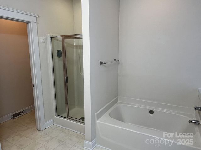 3044 Parker Green Trail, Charlotte, NC 28269