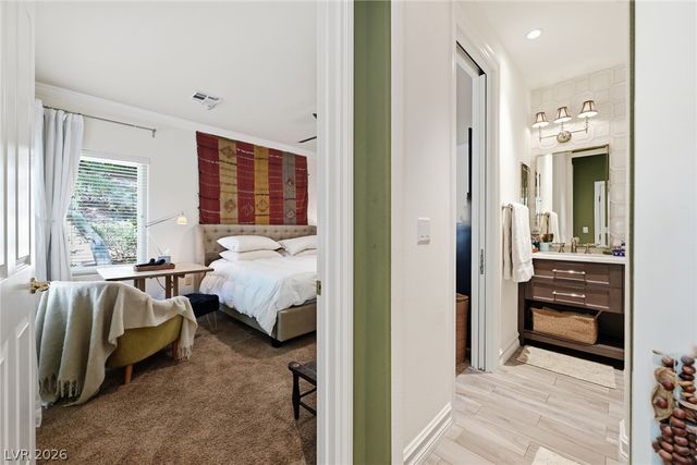 2753 Vikings Cove Lane, Las Vegas, NV 89117