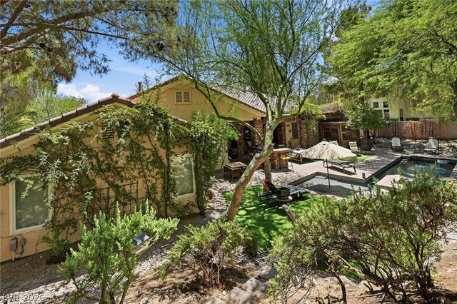 2753 Vikings Cove Lane, Las Vegas, NV 89117