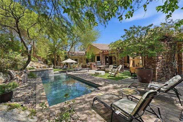 2753 Vikings Cove Lane, Las Vegas, NV 89117