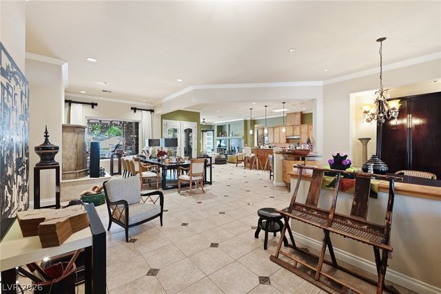 2753 Vikings Cove Lane, Las Vegas, NV 89117