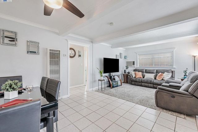 22857 Fuller Ave, Hayward, CA 94541