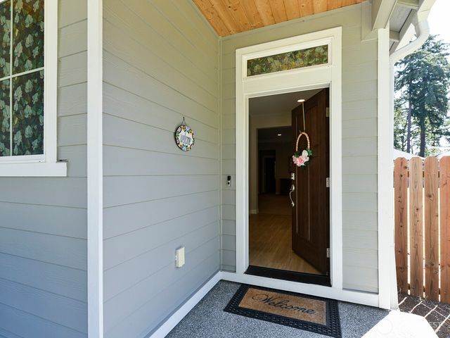12825 Lakeholme Road SW, Lakewood, WA 98498