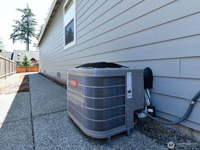 12825 Lakeholme Road SW, Lakewood, WA 98498