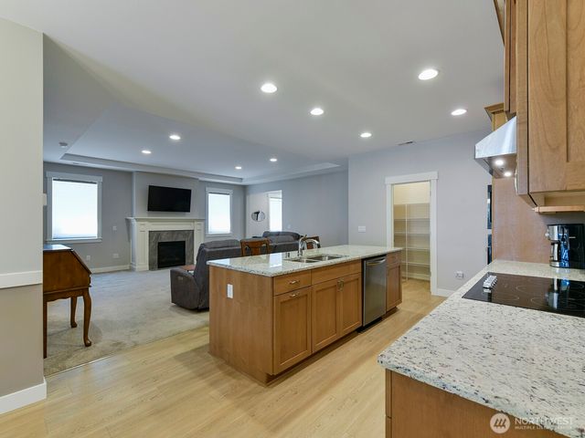12825 Lakeholme Road SW, Lakewood, WA 98498