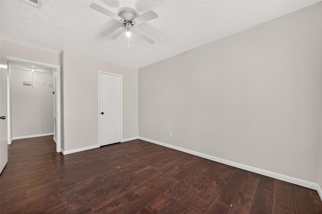 9850 Sagebud Lane, Houston, TX 77089