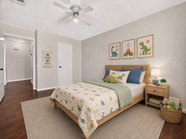 9850 Sagebud Lane, Houston, TX 77089