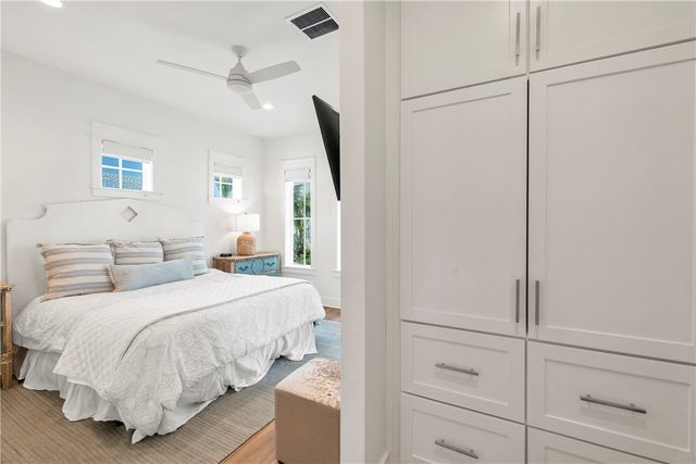 219 Escape St, Port Aransas, TX 78373