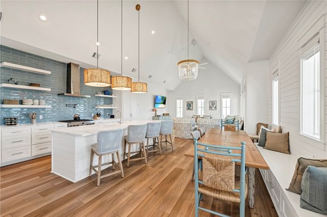 219 Escape St, Port Aransas, TX 78373