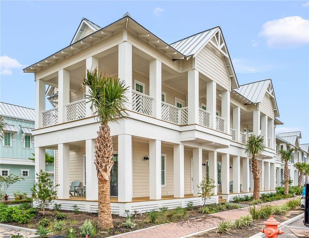 219 Escape St, Port Aransas, TX 78373