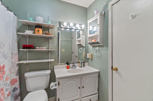 311 Glenhaven Cir., Hattiesburg, MS 39401