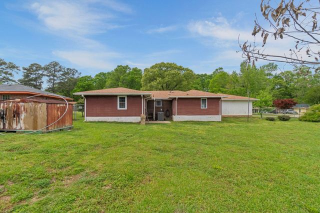 311 Glenhaven Cir., Hattiesburg, MS 39401