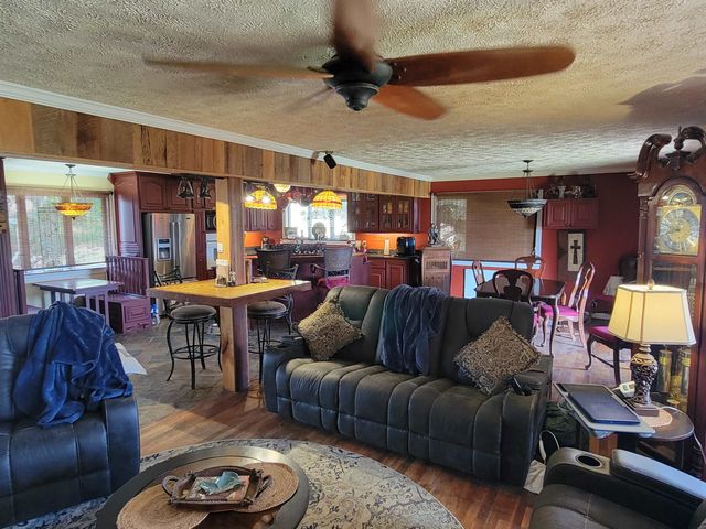3540 DAMON RD, Michie, TN 38357