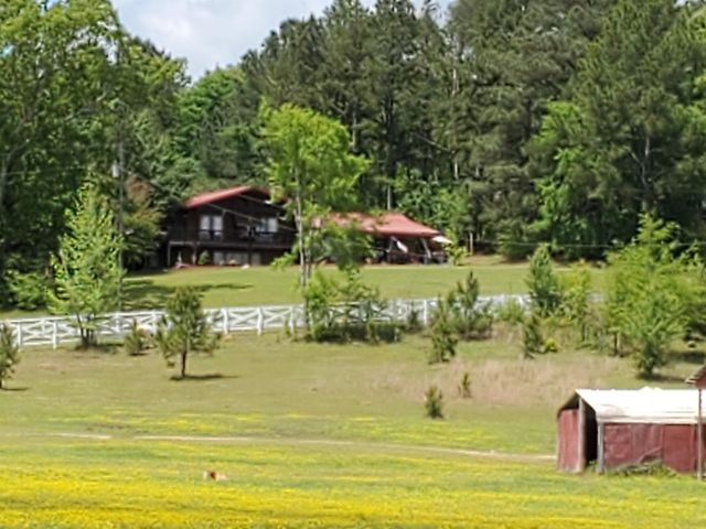 3540 DAMON RD, Michie, TN 38357