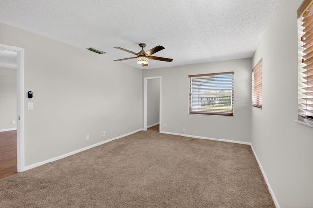 2911 SW 21st Terrace 272b, Delray Beach, FL 33445