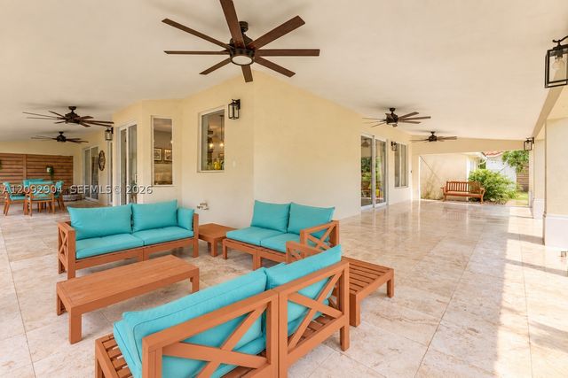 10600 NW 54th St, Doral, FL 33178