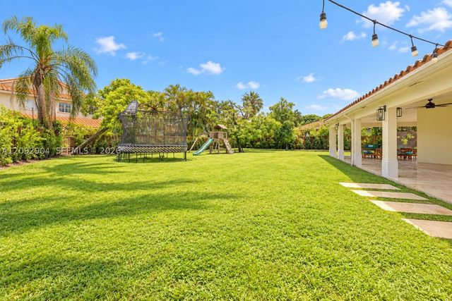 10600 NW 54th St, Doral, FL 33178